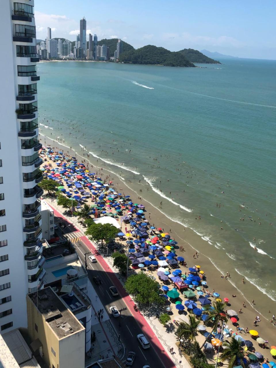 Luxo E Conforto A Beira Mar Em